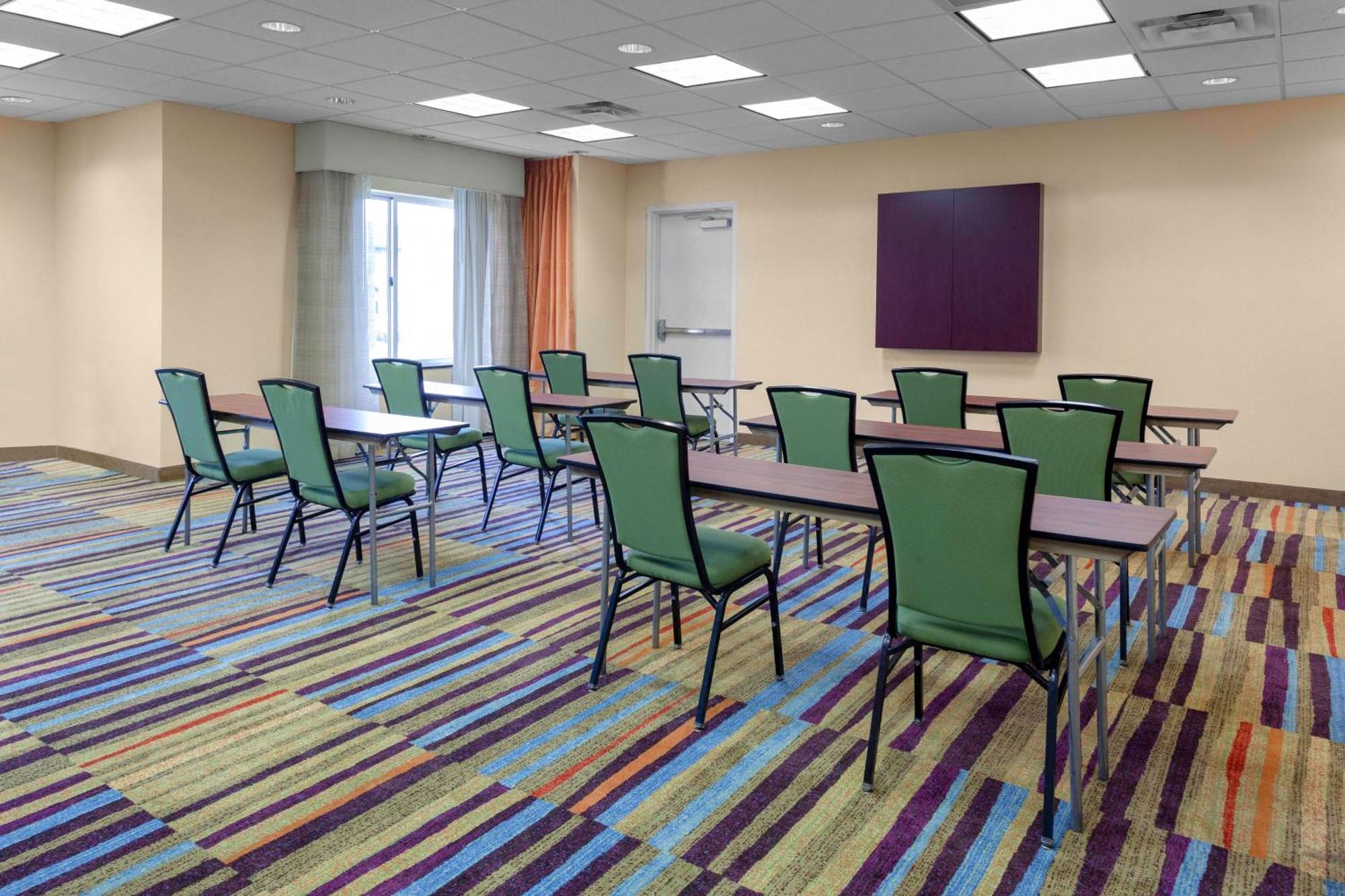 Fairfield Inn And Suites By Marriott Seymour Zewnętrze zdjęcie